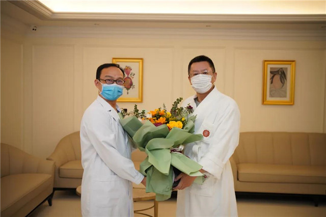 谢谢您，肖主任！四十多岁高龄妈妈艰难备孕路，终享幸福人生