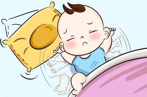 宝宝冬天睡觉应该穿什么？宝宝睡觉穿太多反而不好~